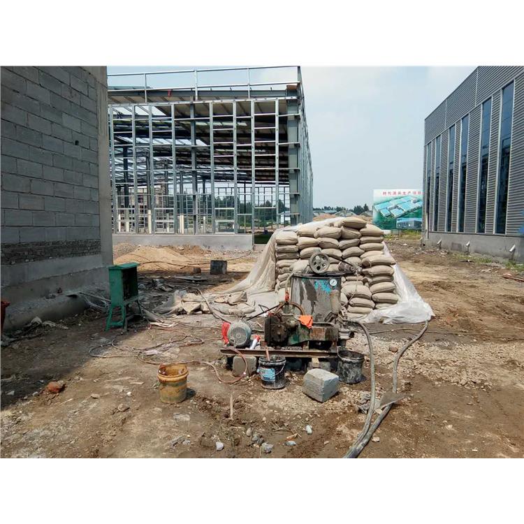 排湖风景区地基下沉注浆加固施工